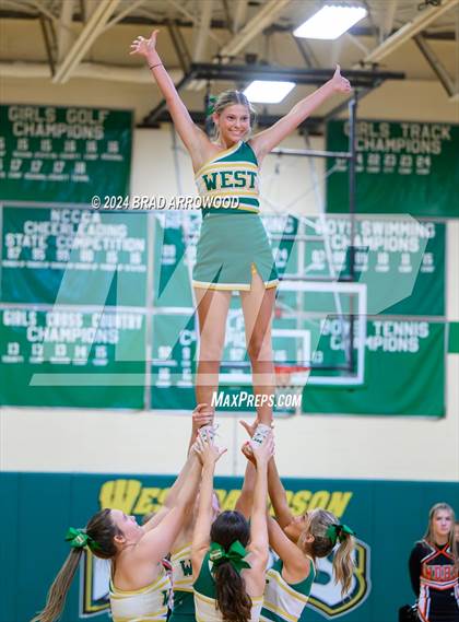 Thumbnail 3 in North Davidson @ West Davidson photogallery.