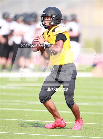 Thumbnail 1 in Del Oro @ Vista del Lago (Scrimmage) photogallery.