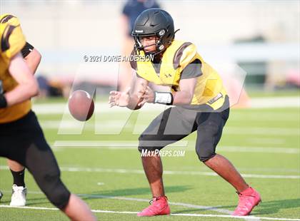 Thumbnail 2 in Del Oro @ Vista del Lago (Scrimmage) photogallery.
