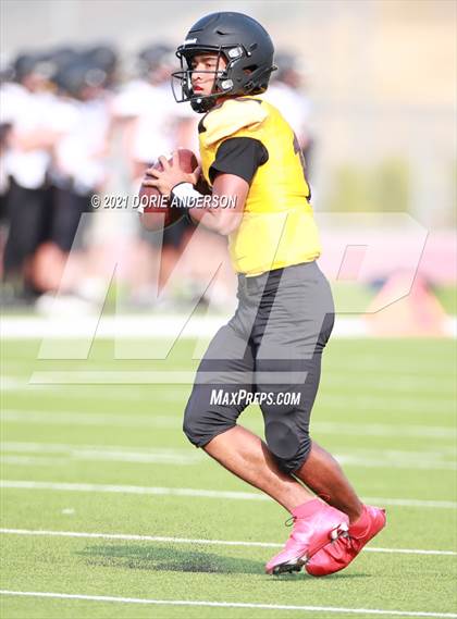 Thumbnail 2 in Del Oro @ Vista del Lago (Scrimmage) photogallery.