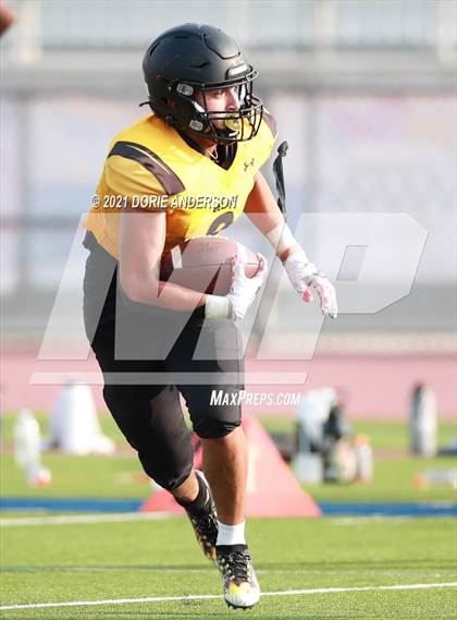 Thumbnail 1 in Del Oro @ Vista del Lago (Scrimmage) photogallery.