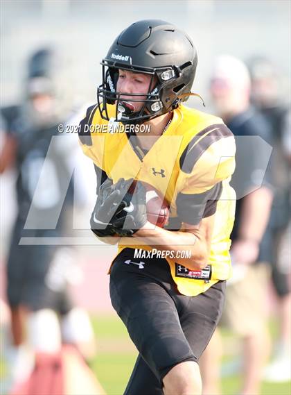 Thumbnail 1 in Del Oro @ Vista del Lago (Scrimmage) photogallery.