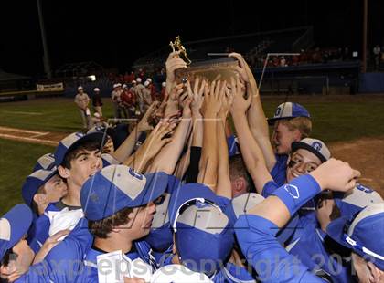 Thumbnail 3 in Geneseo vs. Red Jacket (NYSPHSAA Section 5 Class C Final) photogallery.