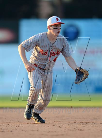 Thumbnail 3 in Geneseo vs. Red Jacket (NYSPHSAA Section 5 Class C Final) photogallery.