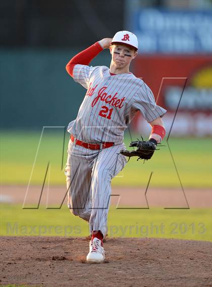 Thumbnail 3 in Geneseo vs. Red Jacket (NYSPHSAA Section 5 Class C Final) photogallery.