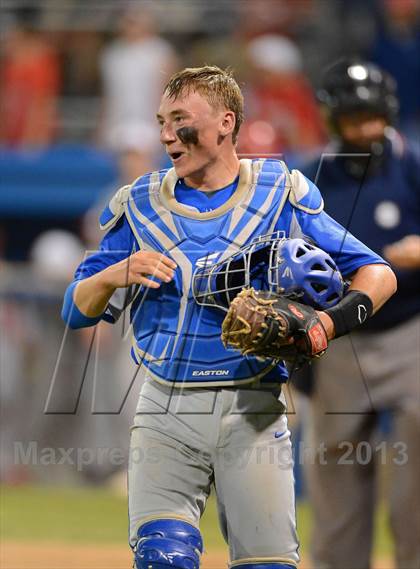 Thumbnail 3 in Geneseo vs. Red Jacket (NYSPHSAA Section 5 Class C Final) photogallery.