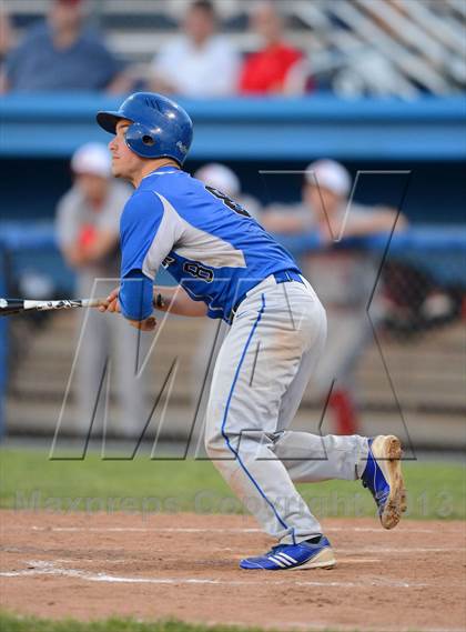 Thumbnail 1 in Geneseo vs. Red Jacket (NYSPHSAA Section 5 Class C Final) photogallery.