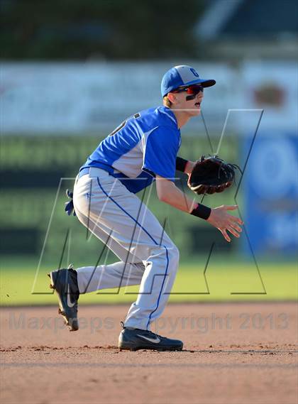 Thumbnail 3 in Geneseo vs. Red Jacket (NYSPHSAA Section 5 Class C Final) photogallery.