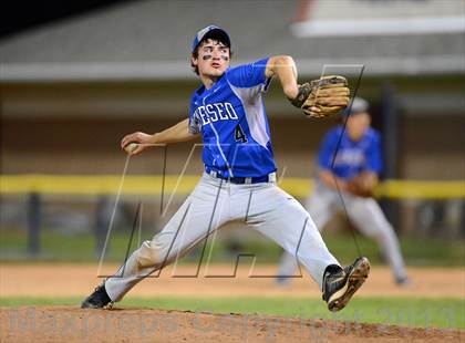 Thumbnail 1 in Geneseo vs. Red Jacket (NYSPHSAA Section 5 Class C Final) photogallery.