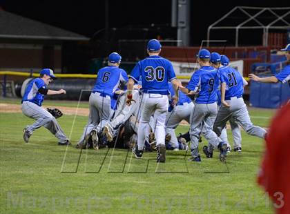 Thumbnail 1 in Geneseo vs. Red Jacket (NYSPHSAA Section 5 Class C Final) photogallery.