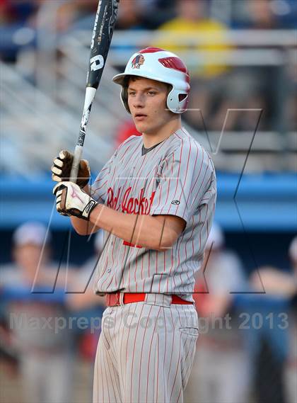 Thumbnail 2 in Geneseo vs. Red Jacket (NYSPHSAA Section 5 Class C Final) photogallery.