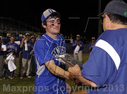 Thumbnail 2 in Geneseo vs. Red Jacket (NYSPHSAA Section 5 Class C Final) photogallery.