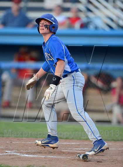 Thumbnail 2 in Geneseo vs. Red Jacket (NYSPHSAA Section 5 Class C Final) photogallery.