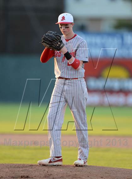 Thumbnail 2 in Geneseo vs. Red Jacket (NYSPHSAA Section 5 Class C Final) photogallery.