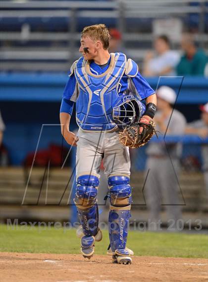 Thumbnail 2 in Geneseo vs. Red Jacket (NYSPHSAA Section 5 Class C Final) photogallery.
