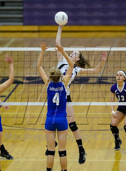 Thumbnail 3 in Bingham @ Riverton photogallery.