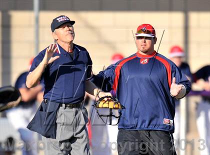 Thumbnail 2 in Aubrey vs Howe (Farmersville Invitational) photogallery.