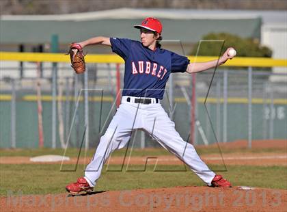 Thumbnail 3 in Aubrey vs Howe (Farmersville Invitational) photogallery.