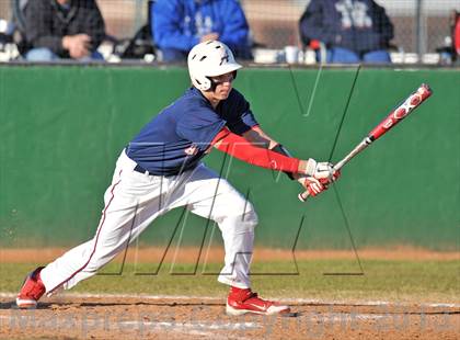 Thumbnail 2 in Aubrey vs Howe (Farmersville Invitational) photogallery.