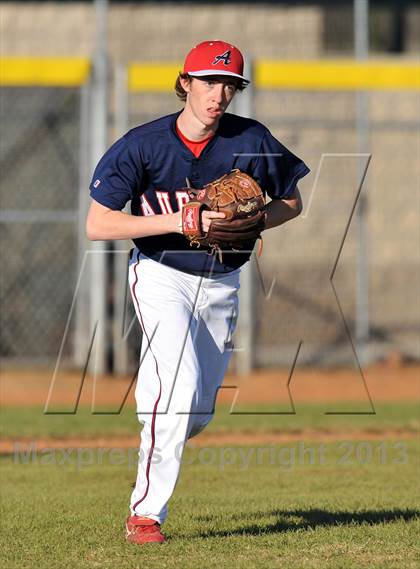Thumbnail 1 in Aubrey vs Howe (Farmersville Invitational) photogallery.