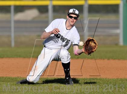 Thumbnail 3 in Aubrey vs Howe (Farmersville Invitational) photogallery.
