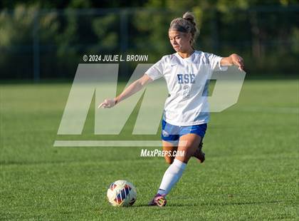 Thumbnail 3 in Hamilton Southeastern @ Noblesville photogallery.