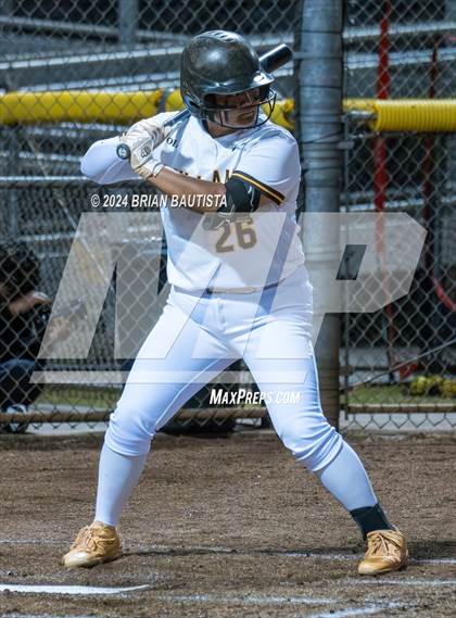 Thumbnail 3 in Mililani @ Kapolei (OIA Division 1 Final) photogallery.