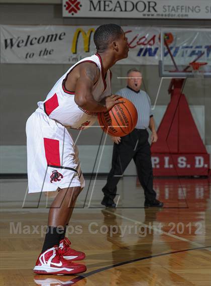 Thumbnail 3 in Judson vs. Hillcrest (McDonald's Texas Invitational) photogallery.