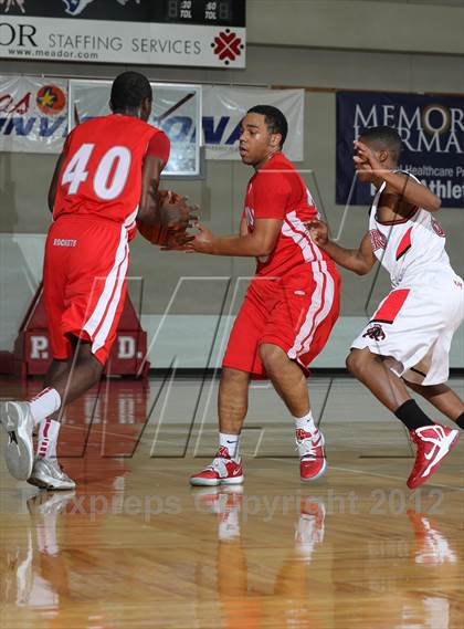 Thumbnail 2 in Judson vs. Hillcrest (McDonald's Texas Invitational) photogallery.