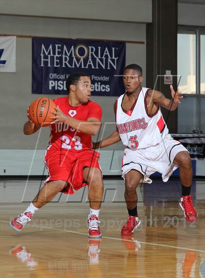 Thumbnail 1 in Judson vs. Hillcrest (McDonald's Texas Invitational) photogallery.