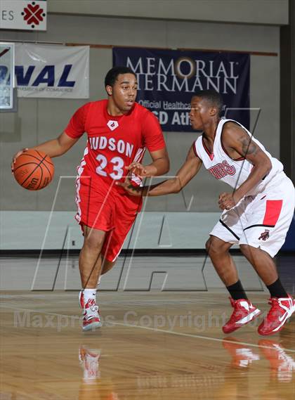 Thumbnail 3 in Judson vs. Hillcrest (McDonald's Texas Invitational) photogallery.