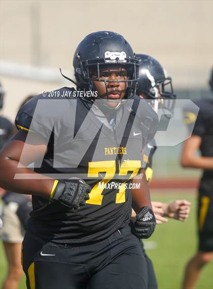 Thumbnail 2 in Klein Collins v Klein Oak photogallery.