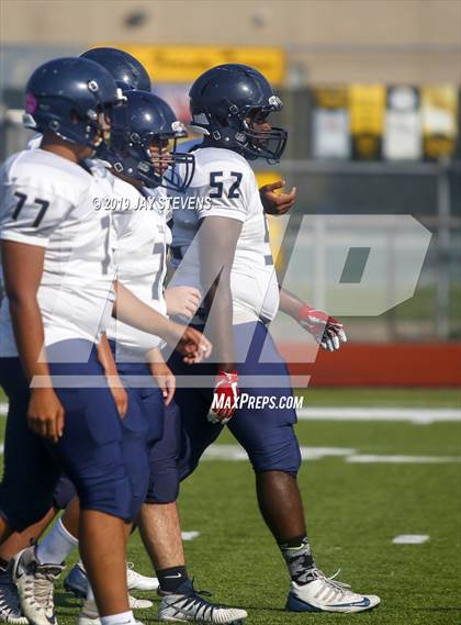 Thumbnail 3 in Klein Collins v Klein Oak photogallery.