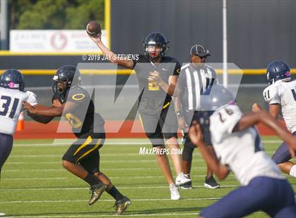 Thumbnail 3 in Klein Collins v Klein Oak photogallery.