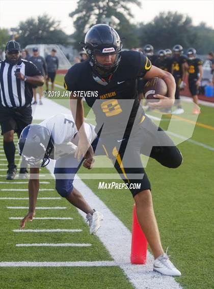 Thumbnail 2 in Klein Collins v Klein Oak photogallery.