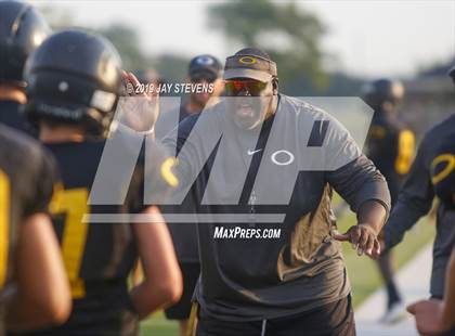 Thumbnail 3 in Klein Collins v Klein Oak photogallery.