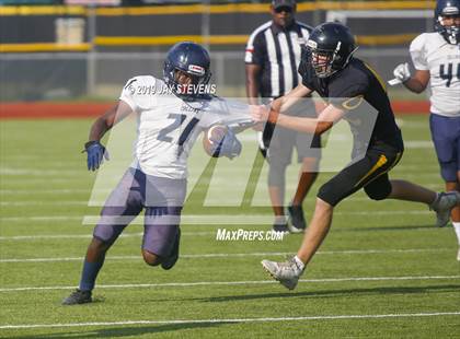 Thumbnail 3 in Klein Collins v Klein Oak photogallery.