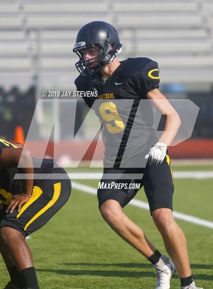 Thumbnail 3 in Klein Collins v Klein Oak photogallery.