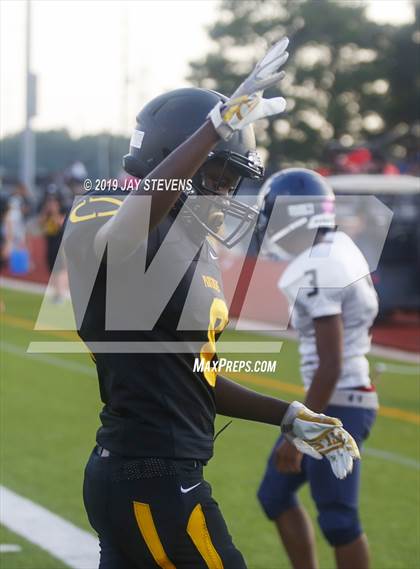 Thumbnail 3 in Klein Collins v Klein Oak photogallery.