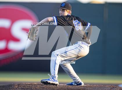 Thumbnail 1 in Belleville West vs Quincy (GCS Stadium) photogallery.