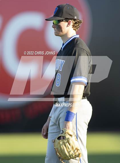 Thumbnail 3 in Belleville West vs Quincy (GCS Stadium) photogallery.