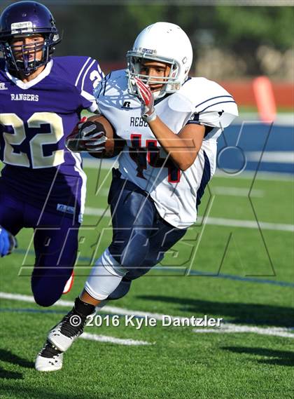 Thumbnail 3 in Chisholm Trail vs Richland Navy photogallery.