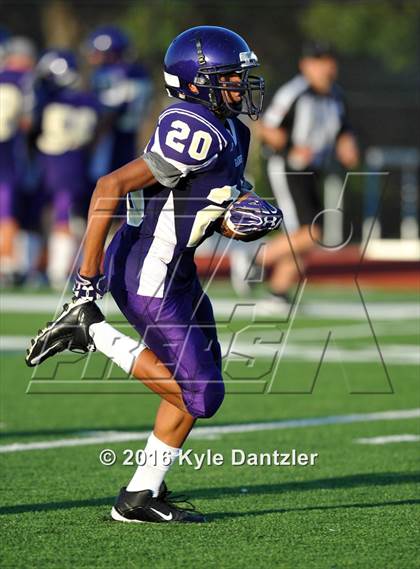 Thumbnail 1 in Chisholm Trail vs Richland Navy photogallery.