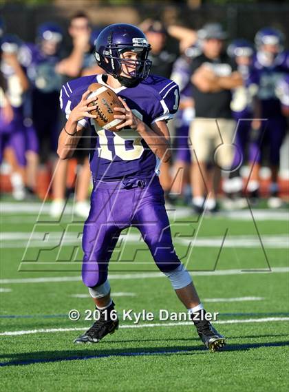 Thumbnail 3 in Chisholm Trail vs Richland Navy photogallery.