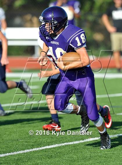 Thumbnail 3 in Chisholm Trail vs Richland Navy photogallery.