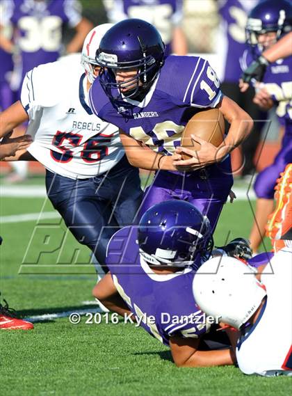 Thumbnail 2 in Chisholm Trail vs Richland Navy photogallery.