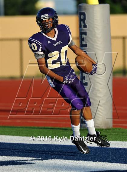 Thumbnail 2 in Chisholm Trail vs Richland Navy photogallery.