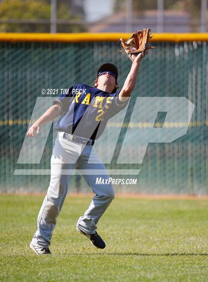 Thumbnail 1 in Millikan @ Pacifica photogallery.