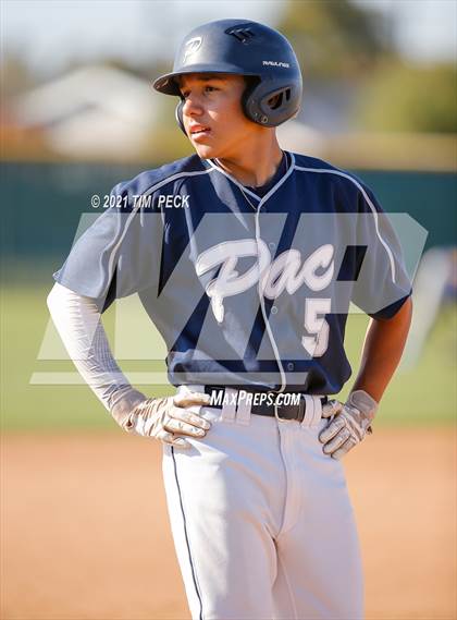 Thumbnail 2 in Millikan @ Pacifica photogallery.