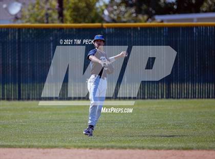 Thumbnail 2 in Millikan @ Pacifica photogallery.